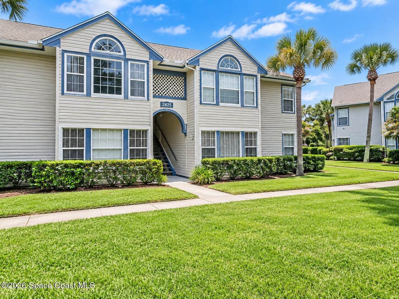 4880 Lake Waterford Way - Photo 1
