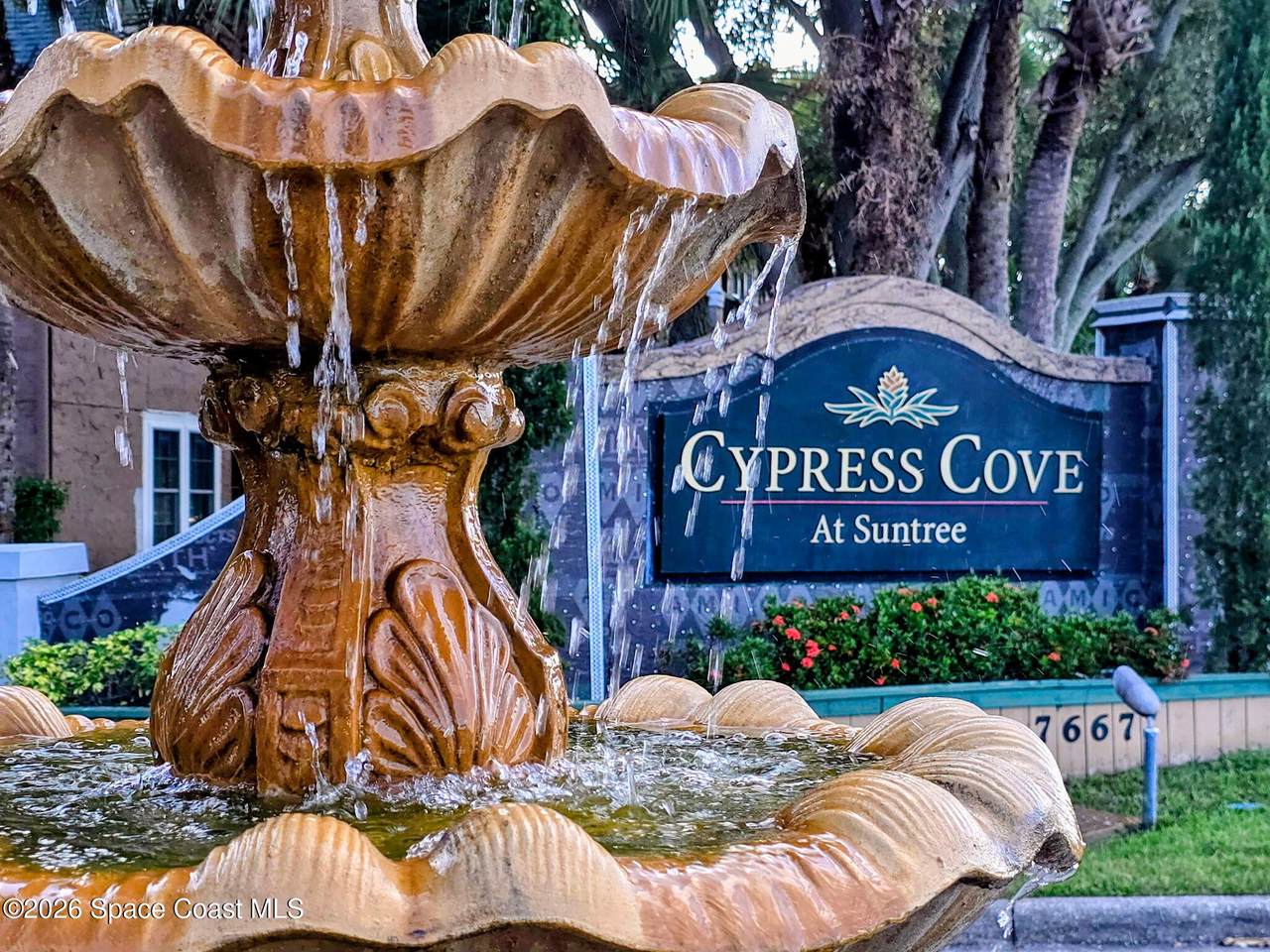 https://bt-photos.global.ssl.fastly.net/spacecoast/1280_boomver_2_1085688-2.jpg