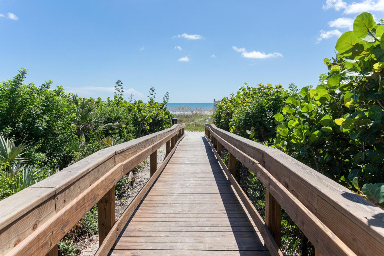 628 Beach Park Lane - Photo 1