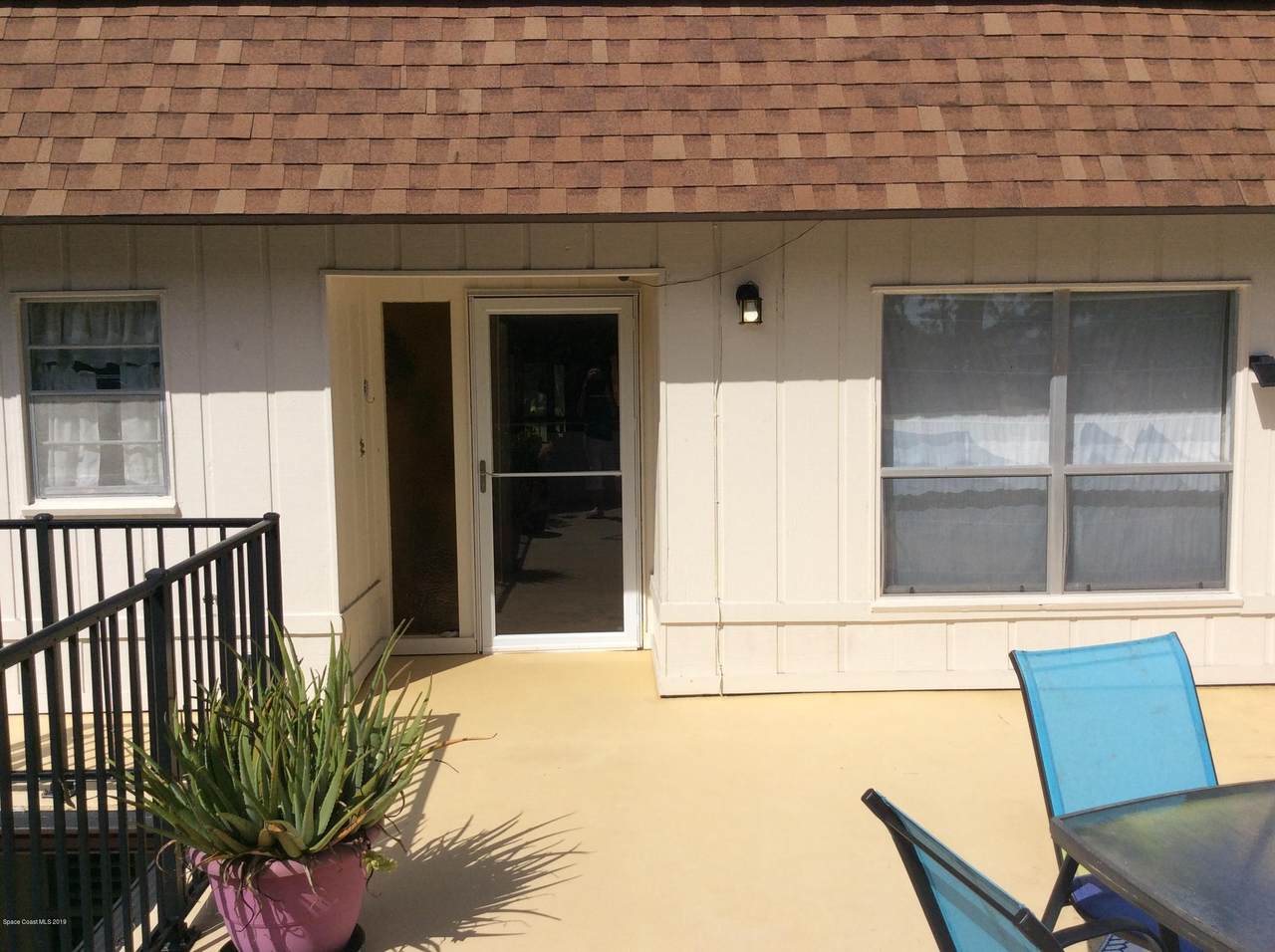 2588 Demaret Drive - Photo 1 2588 Demaret Drive - Photo 1