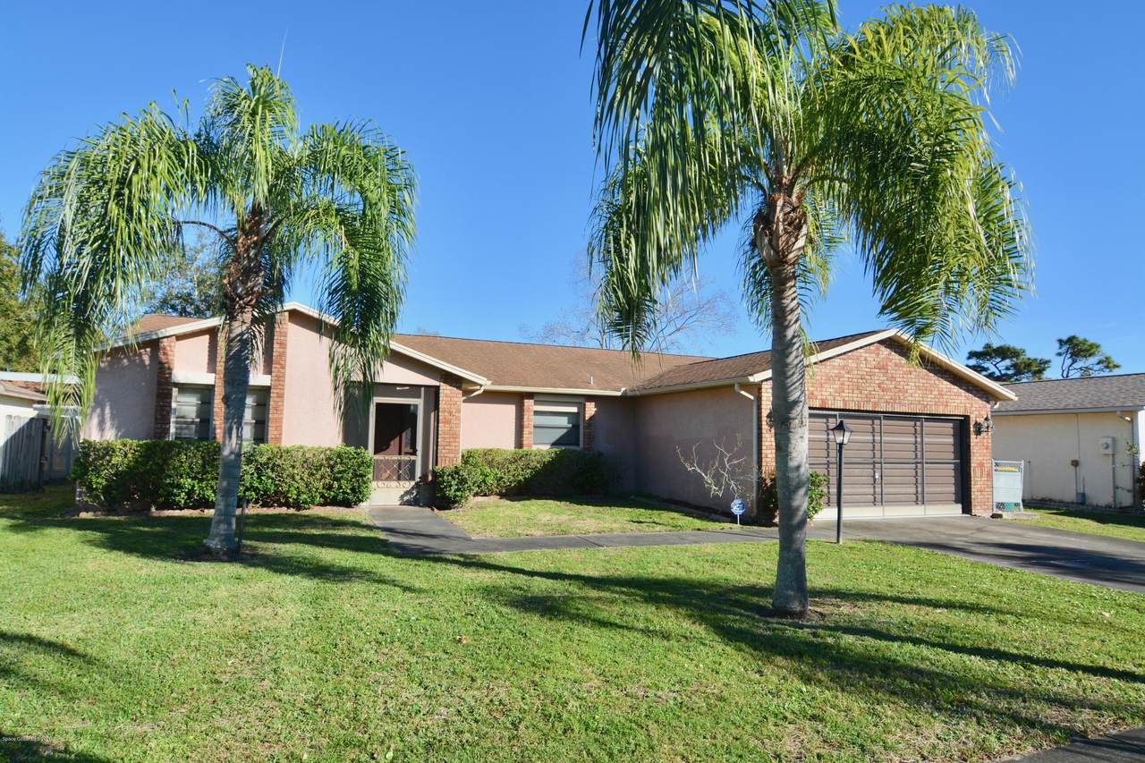 232 Cinnamon Lake Circle - Photo 1