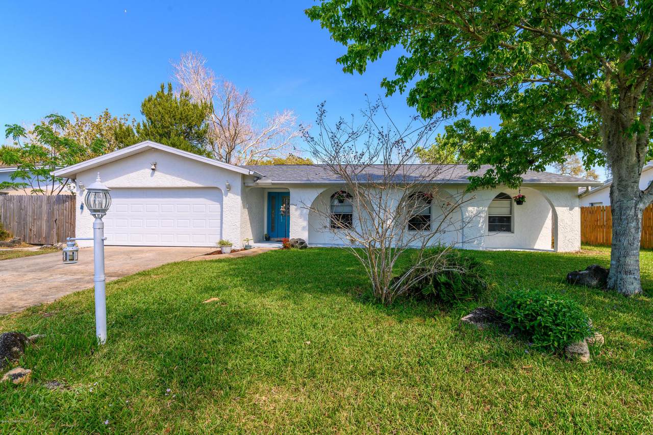 2548 Chesterfield Court - Photo 1
