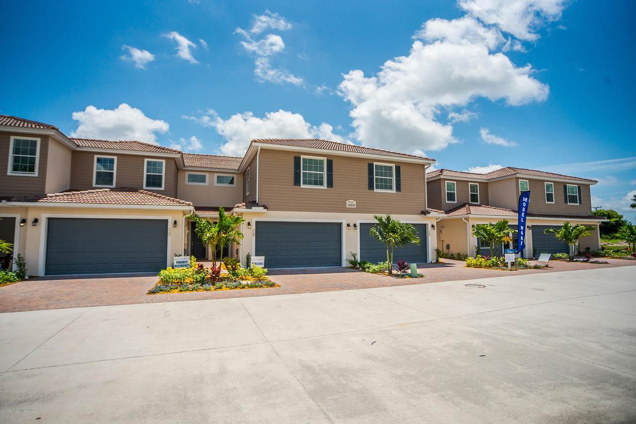1470 Isabella Drive - Photo 1