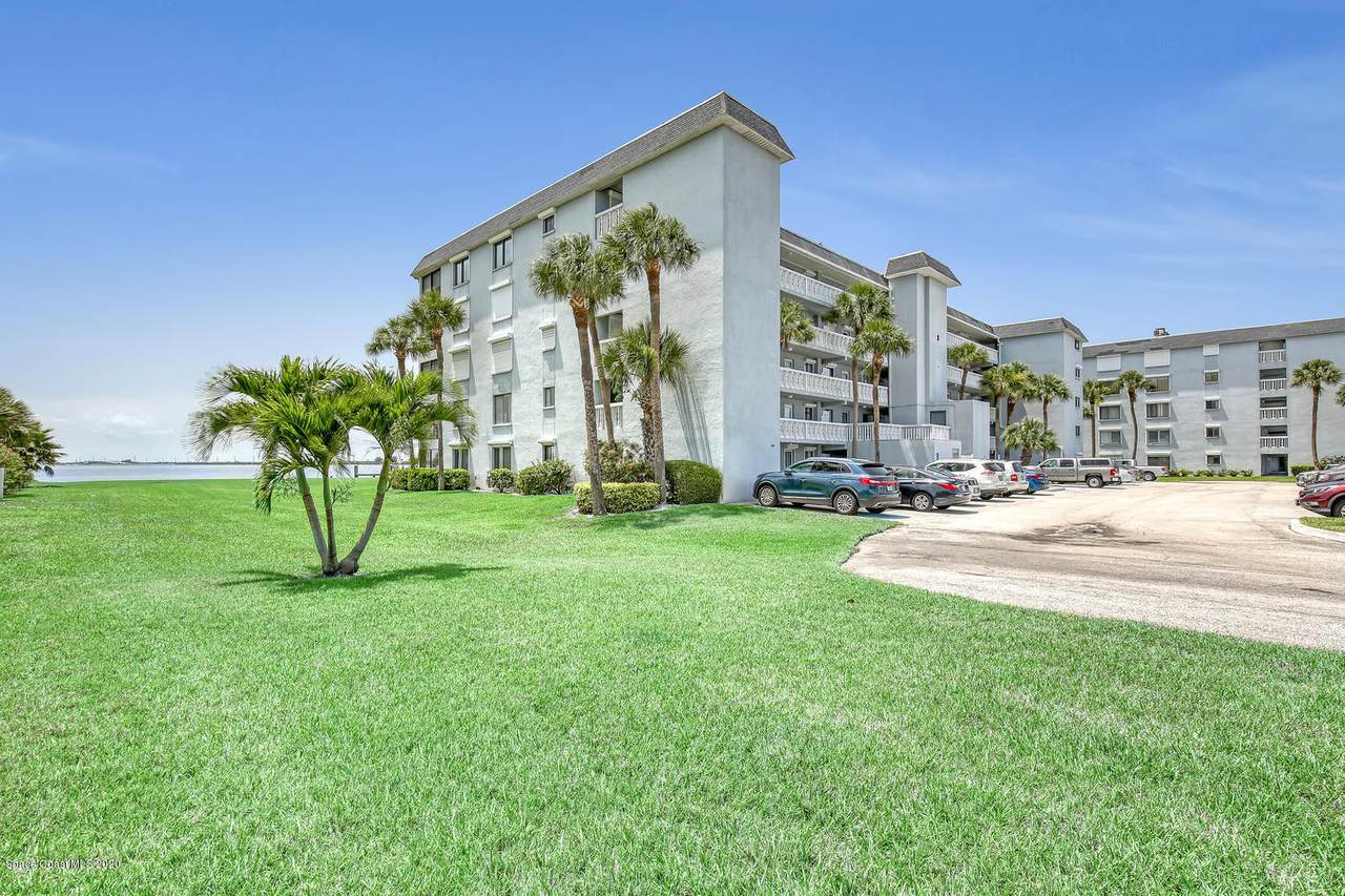 3799 Banana River Boulevard - Photo 1