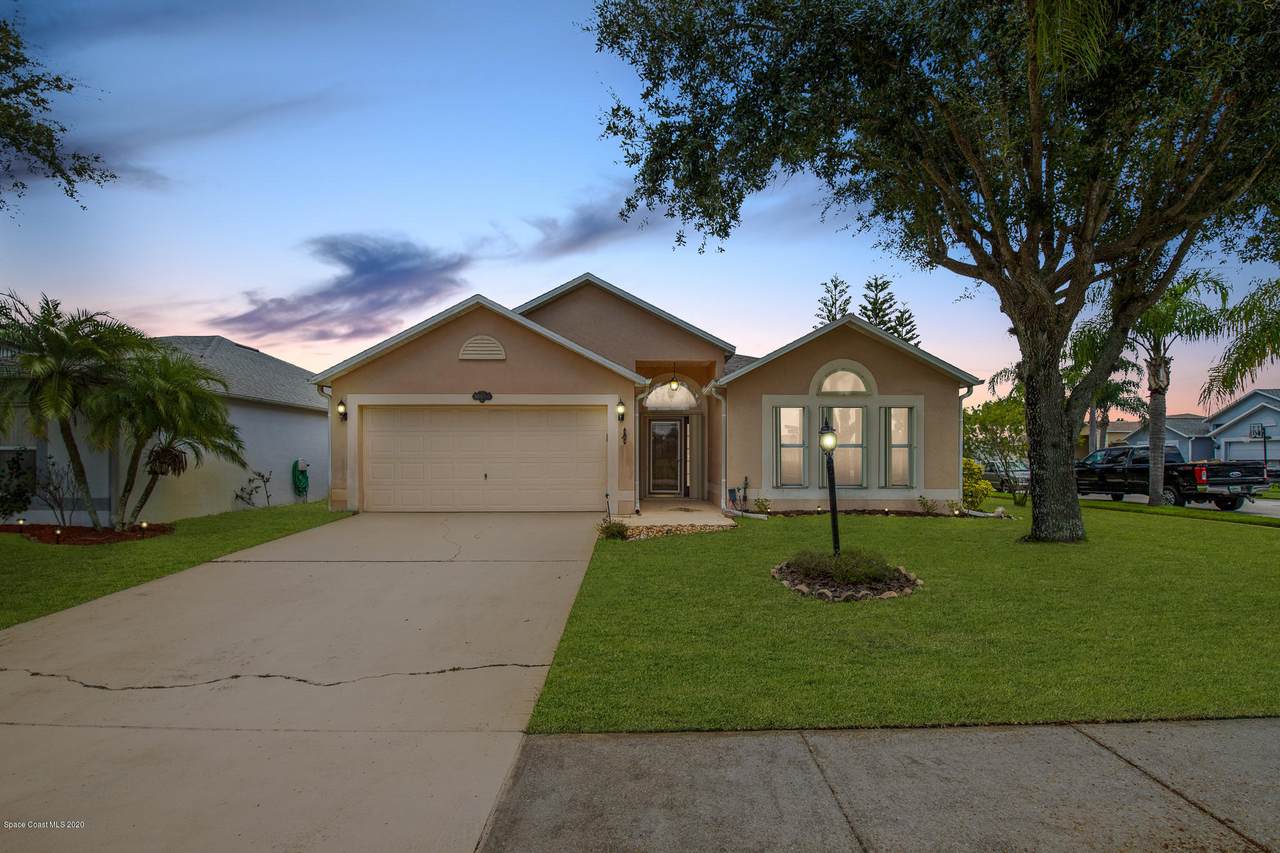 4600 Radford Lane - Photo 1