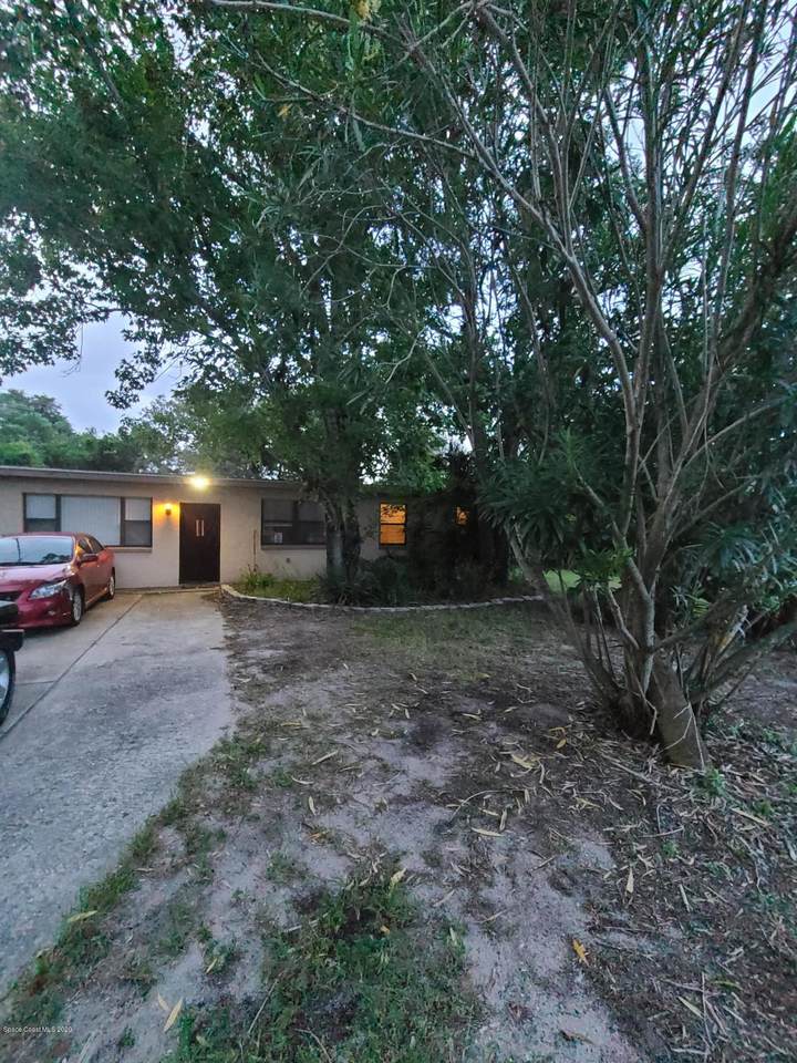 802 Hillsdale Drive - Photo 1