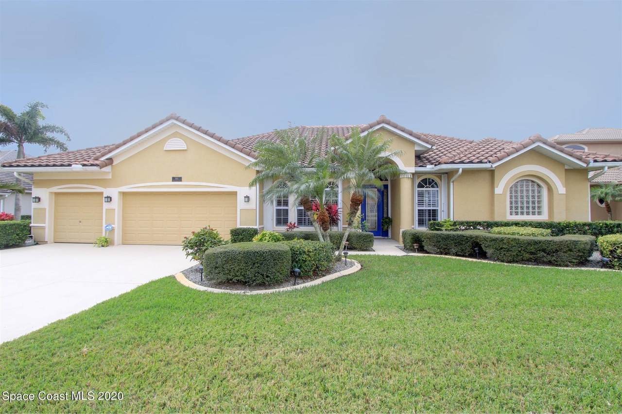 844 Chatsworth Drive - Photo 1