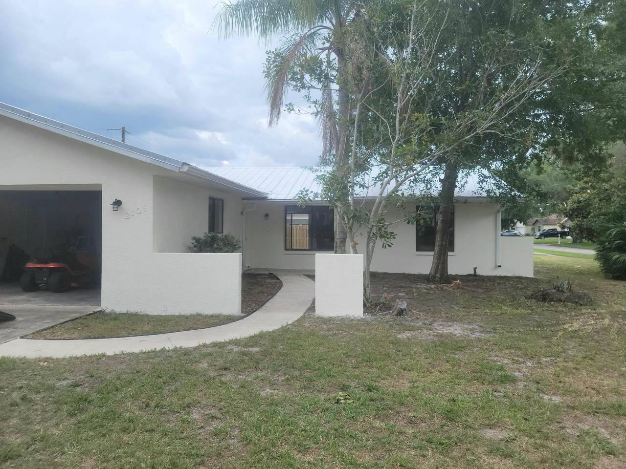 2106 Tarrytown Lane - Photo 1