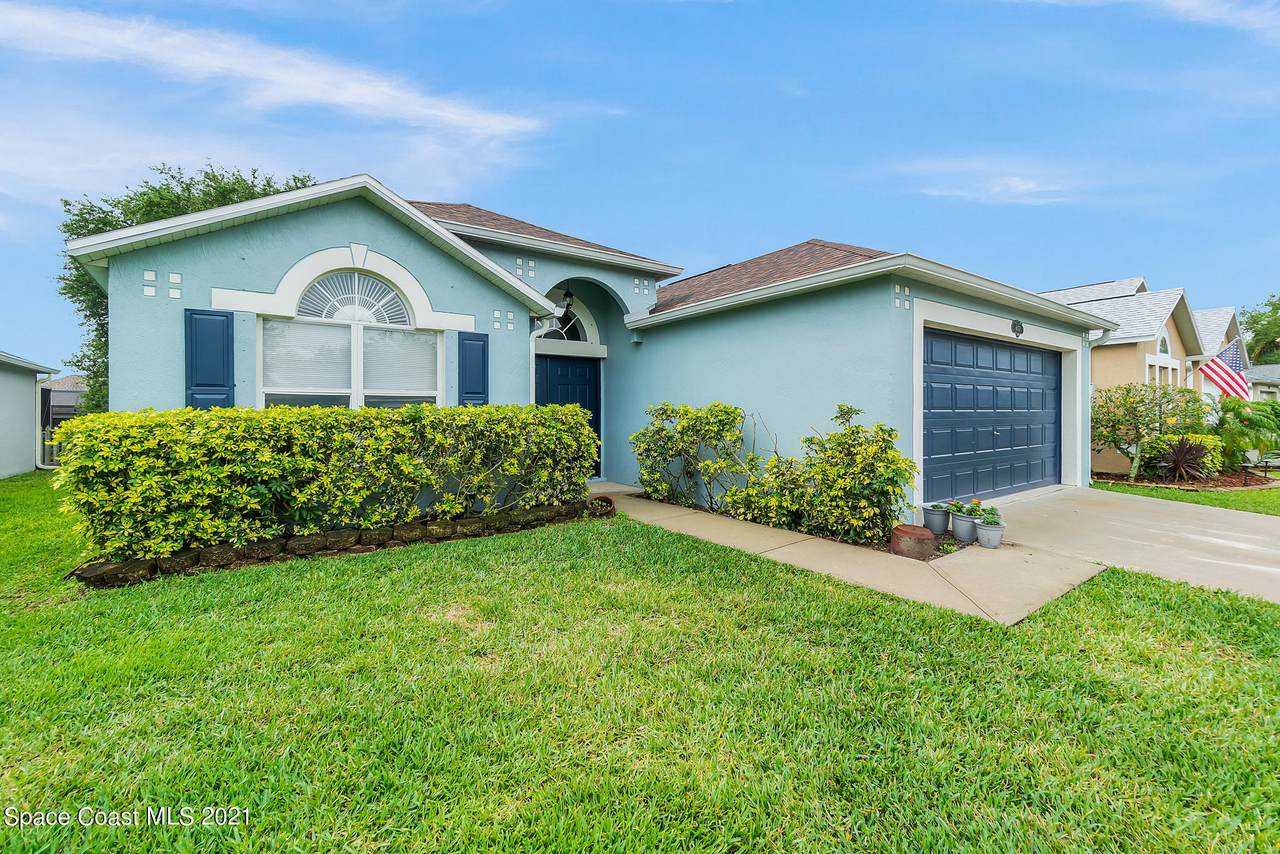 4077 Four Lakes Drive - Photo 1
