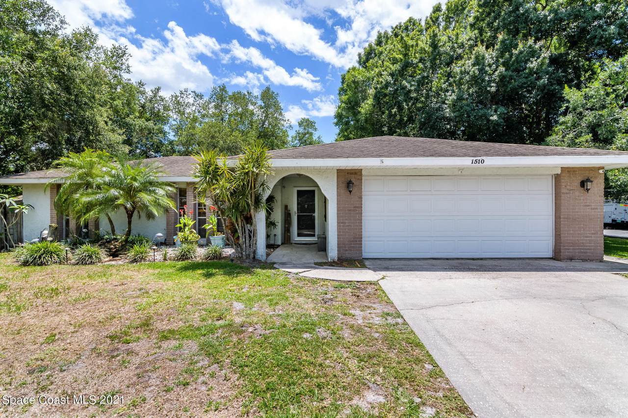 1510 Charles Boulevard - Photo 1