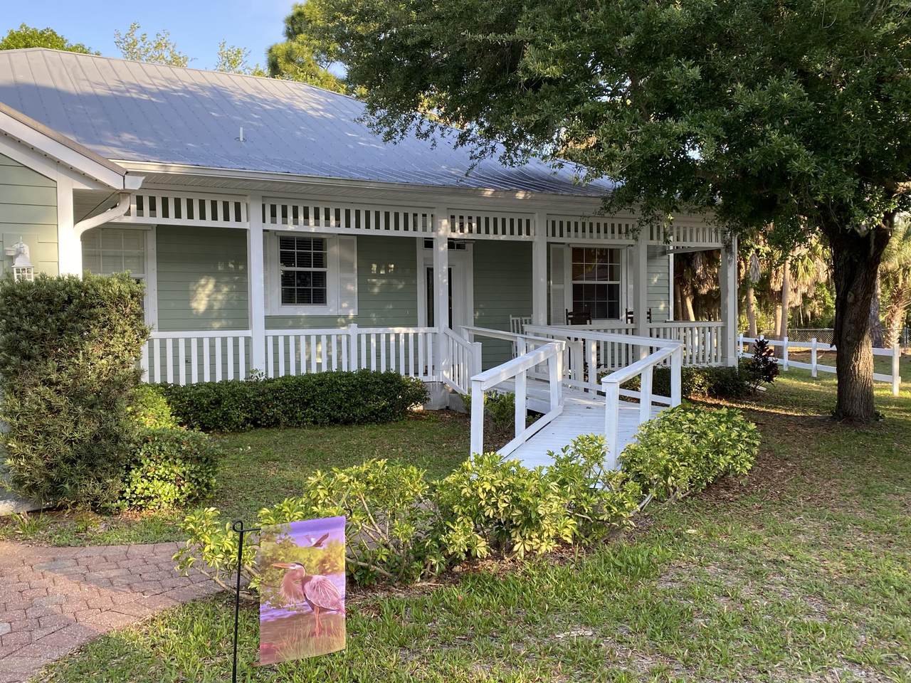 300 Enola Place - Photo 1