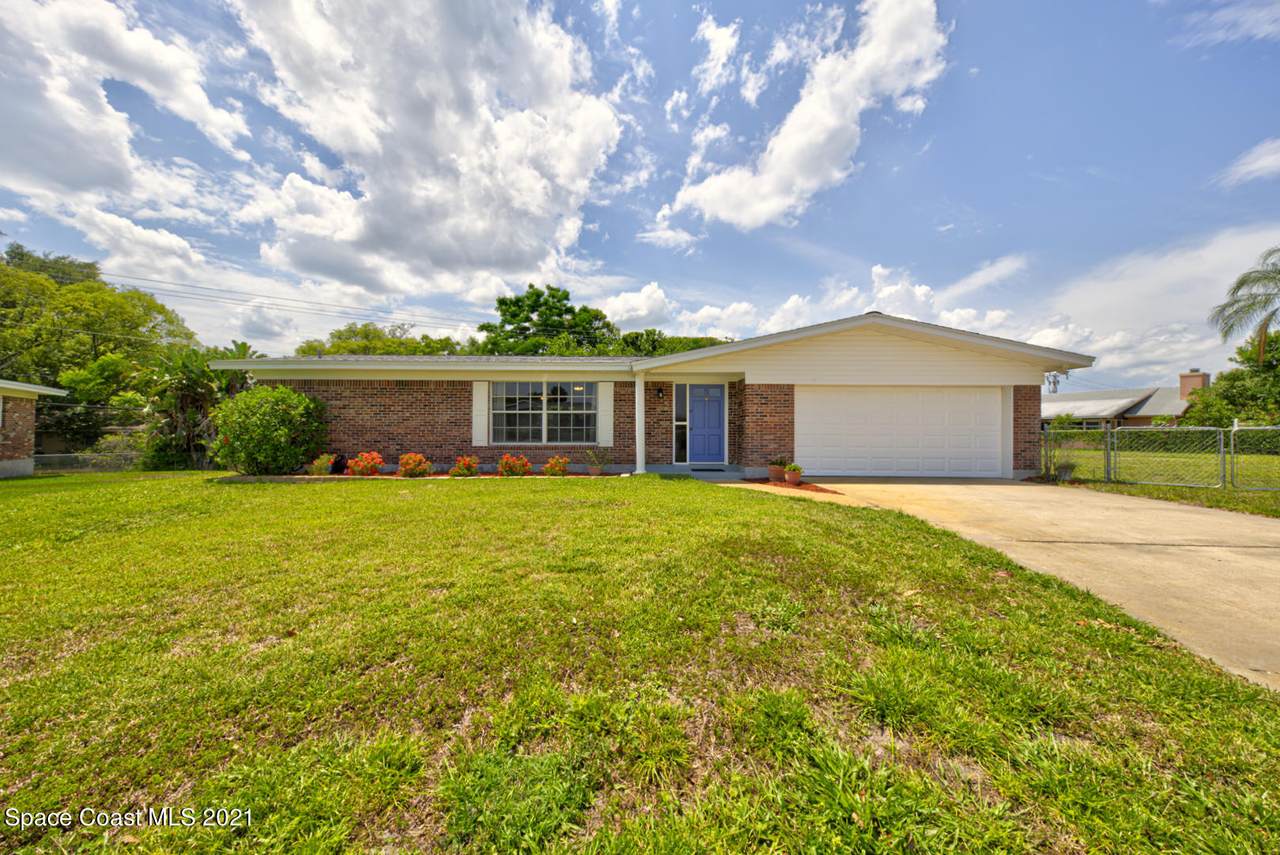 2584 Indian Hills Court - Photo 1