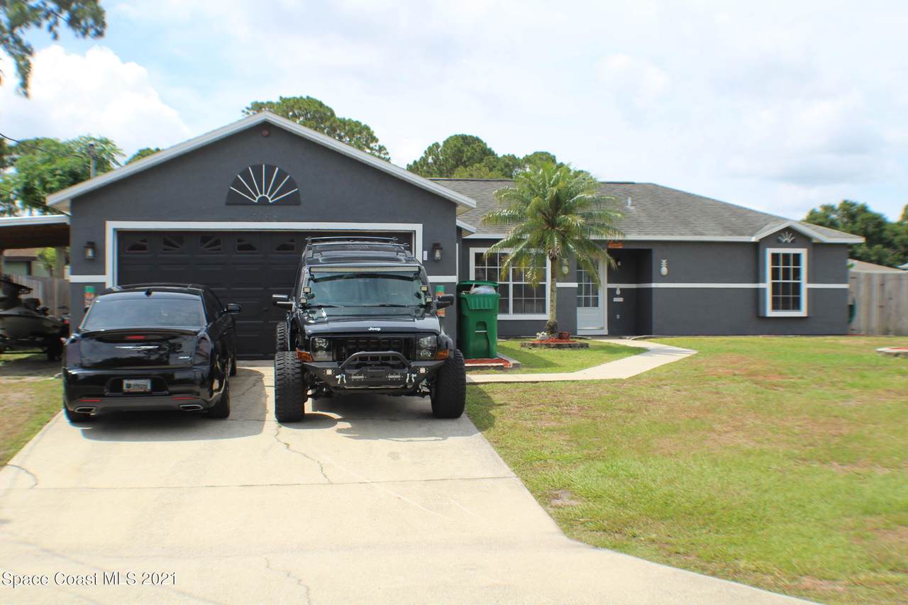 5155 Mayflower Street - Photo 1