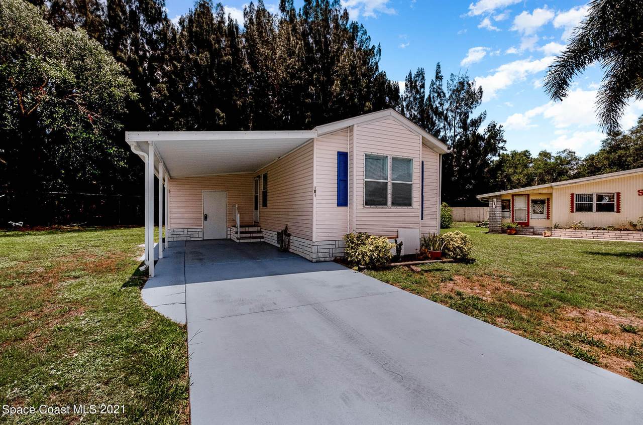 101 Cheswick Circle - Photo 1