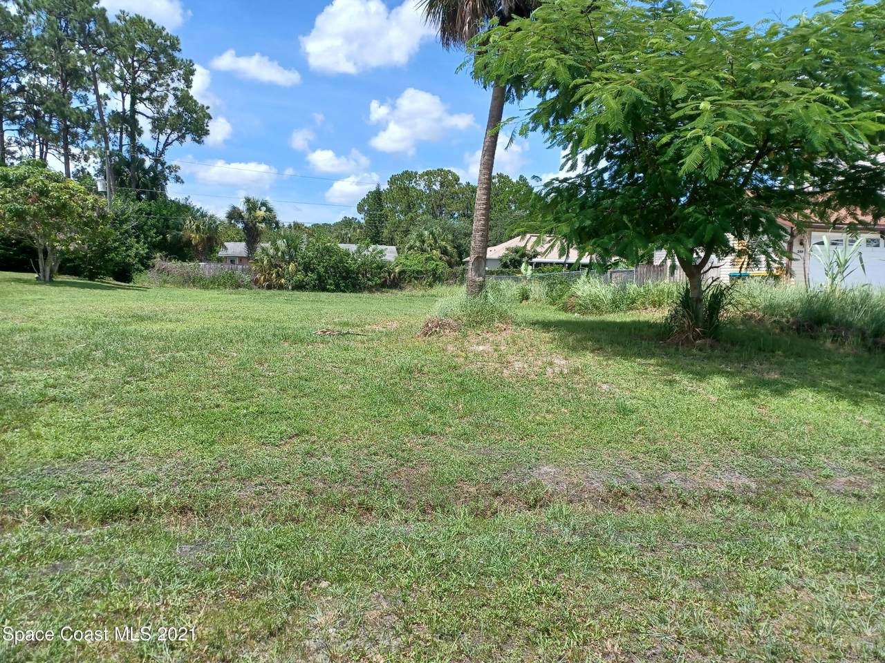 2431 Jupiter Boulevard - Photo 1