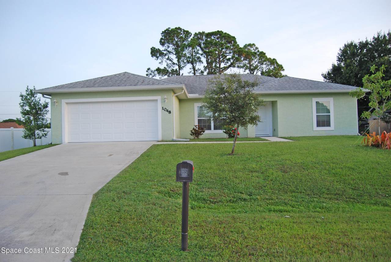 1048 Hunt Street - Photo 1