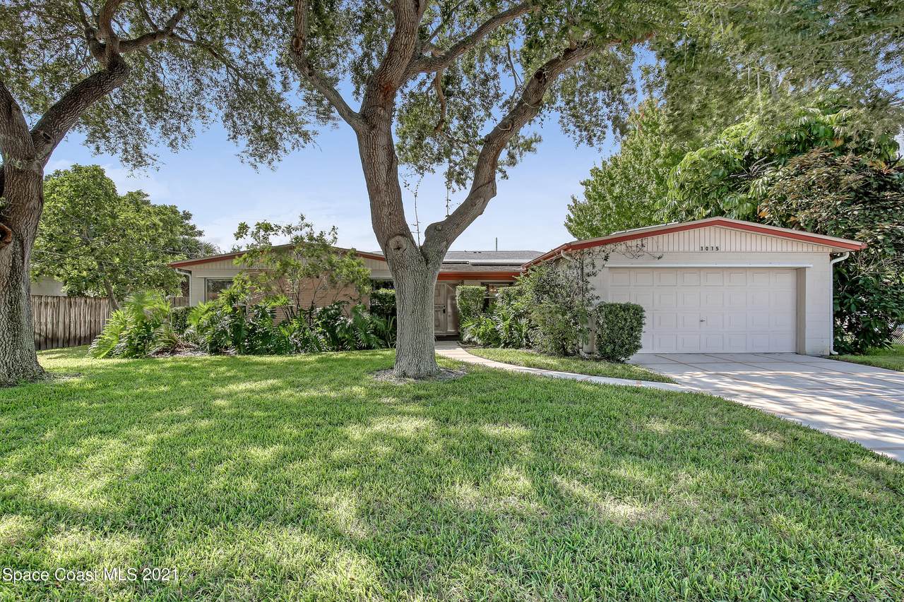 1015 Casa Blanca Drive - Photo 1
