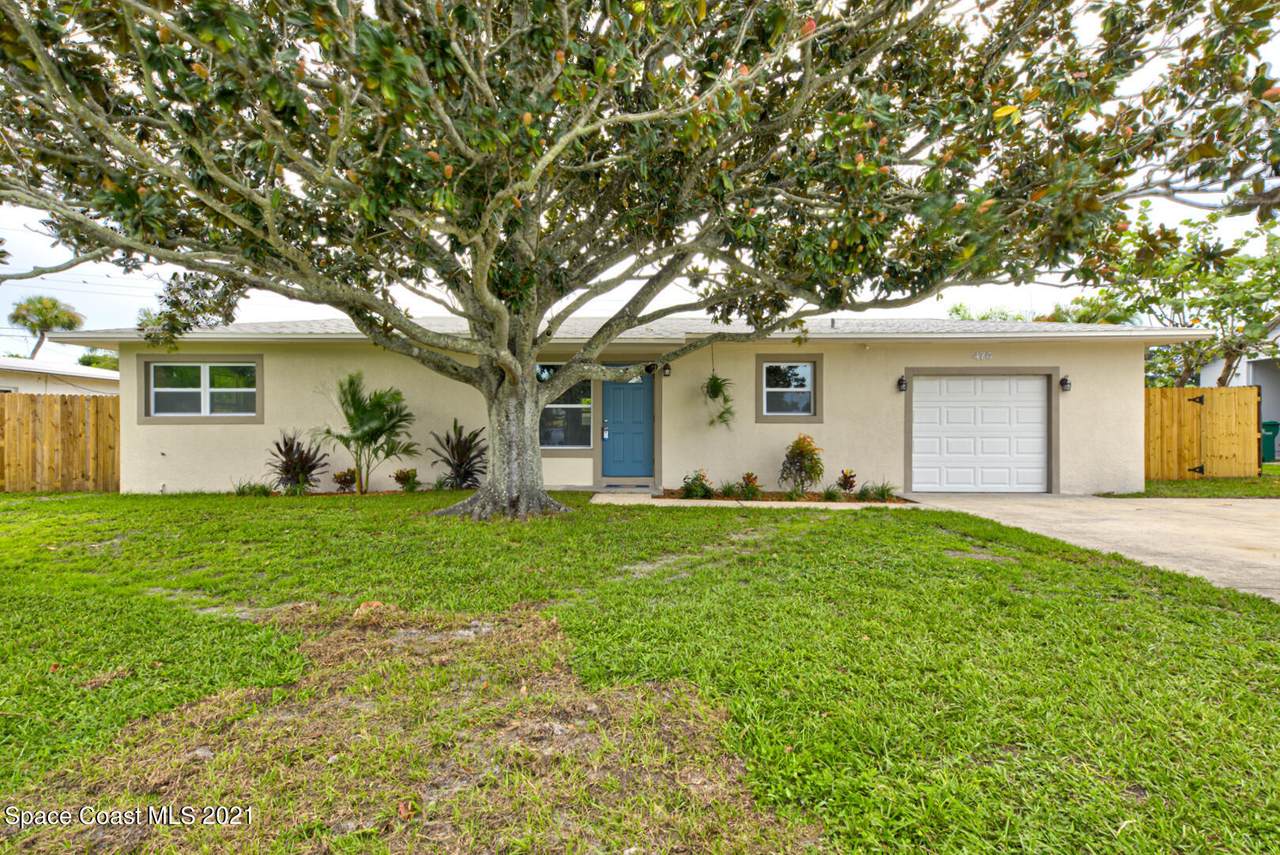476 Kennwood Avenue - Photo 1