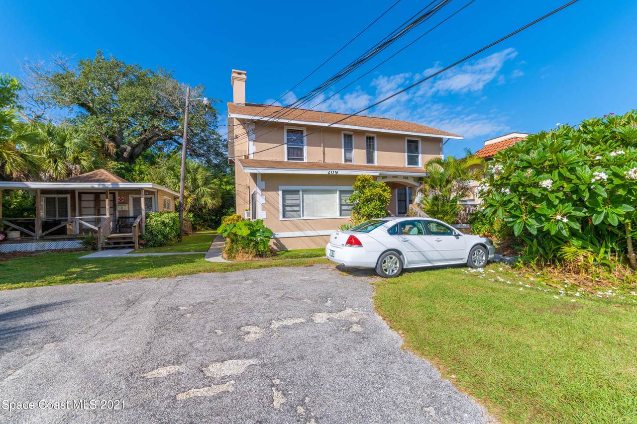 209 Riverside Drive - Photo 1