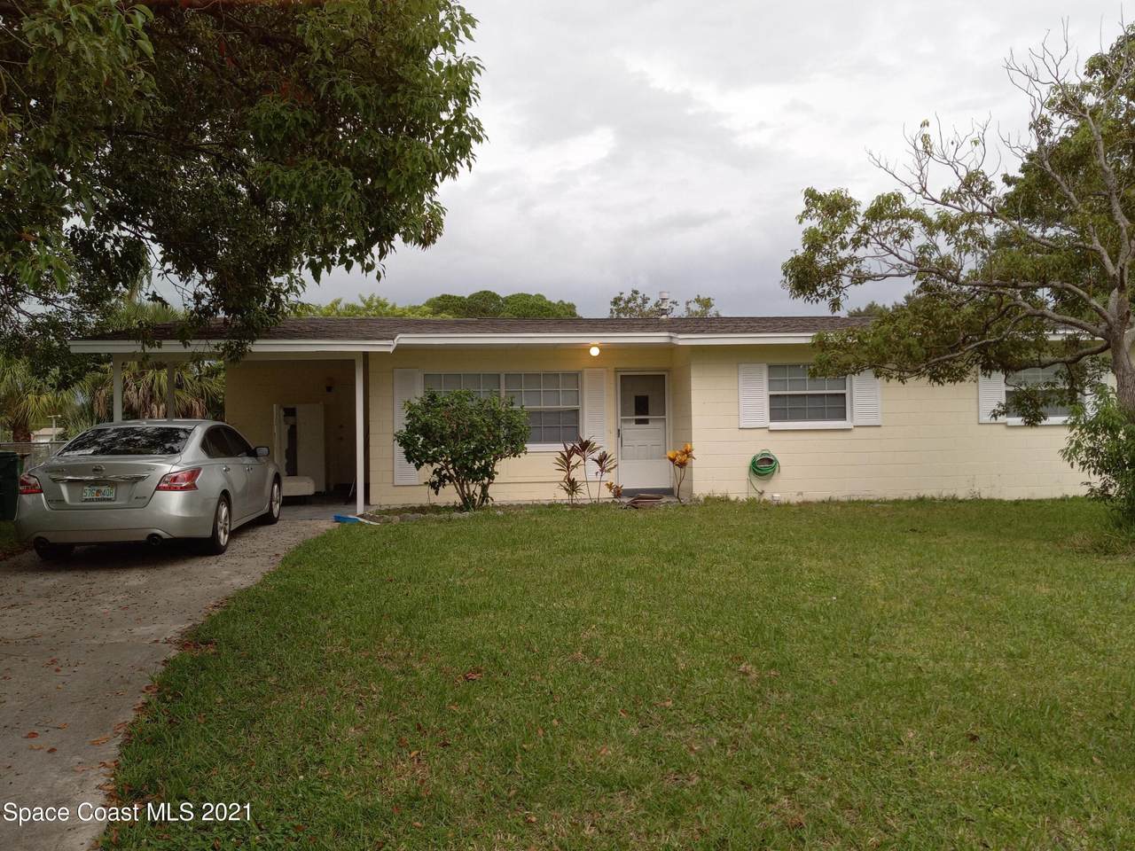 1009 Mercury Lane - Photo 1