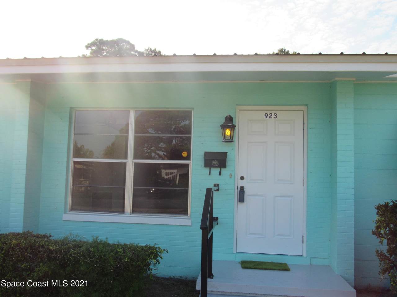 923 Fern Avenue - Photo 1
