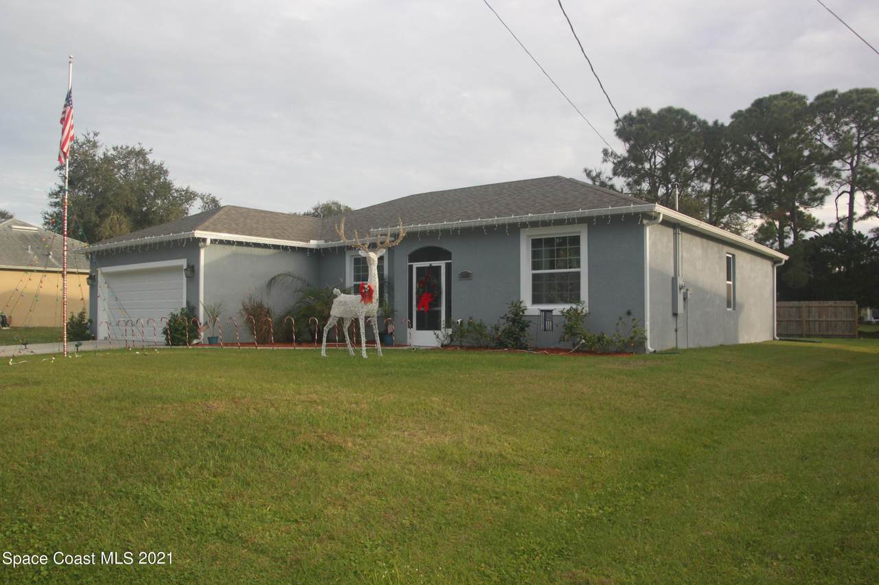 6547 Banyan Street - Photo 1