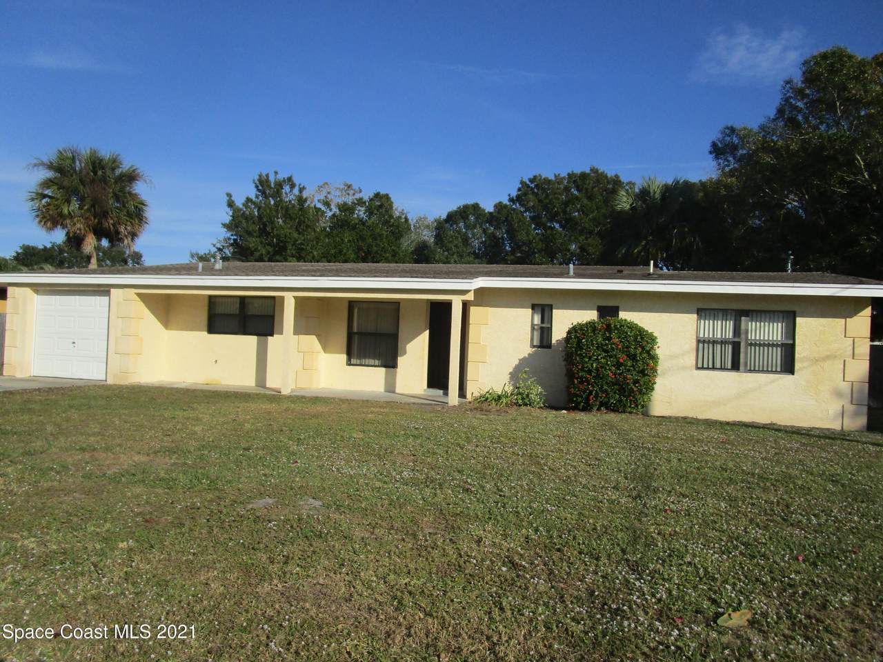 2521 Forest Drive - Photo 1