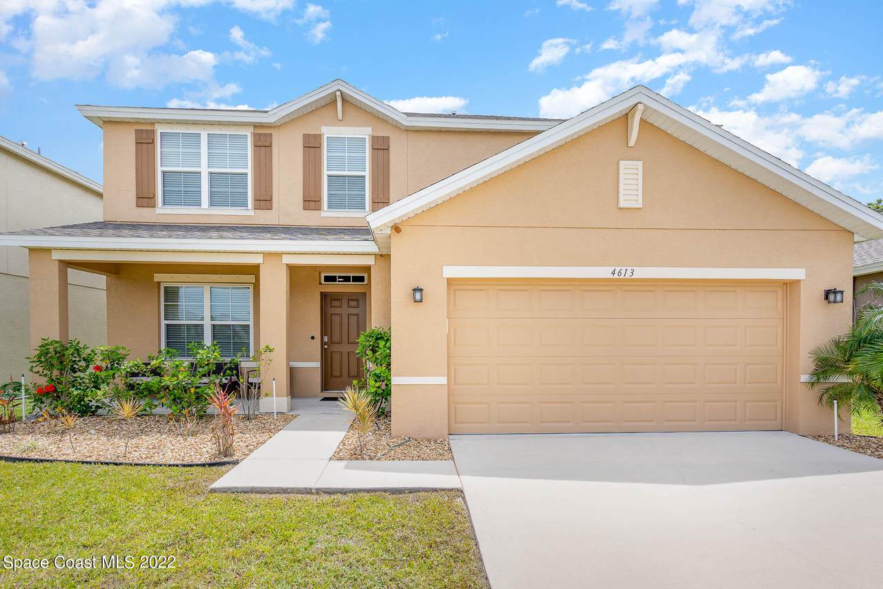 4613 Amaca Bay Lane - Photo 1