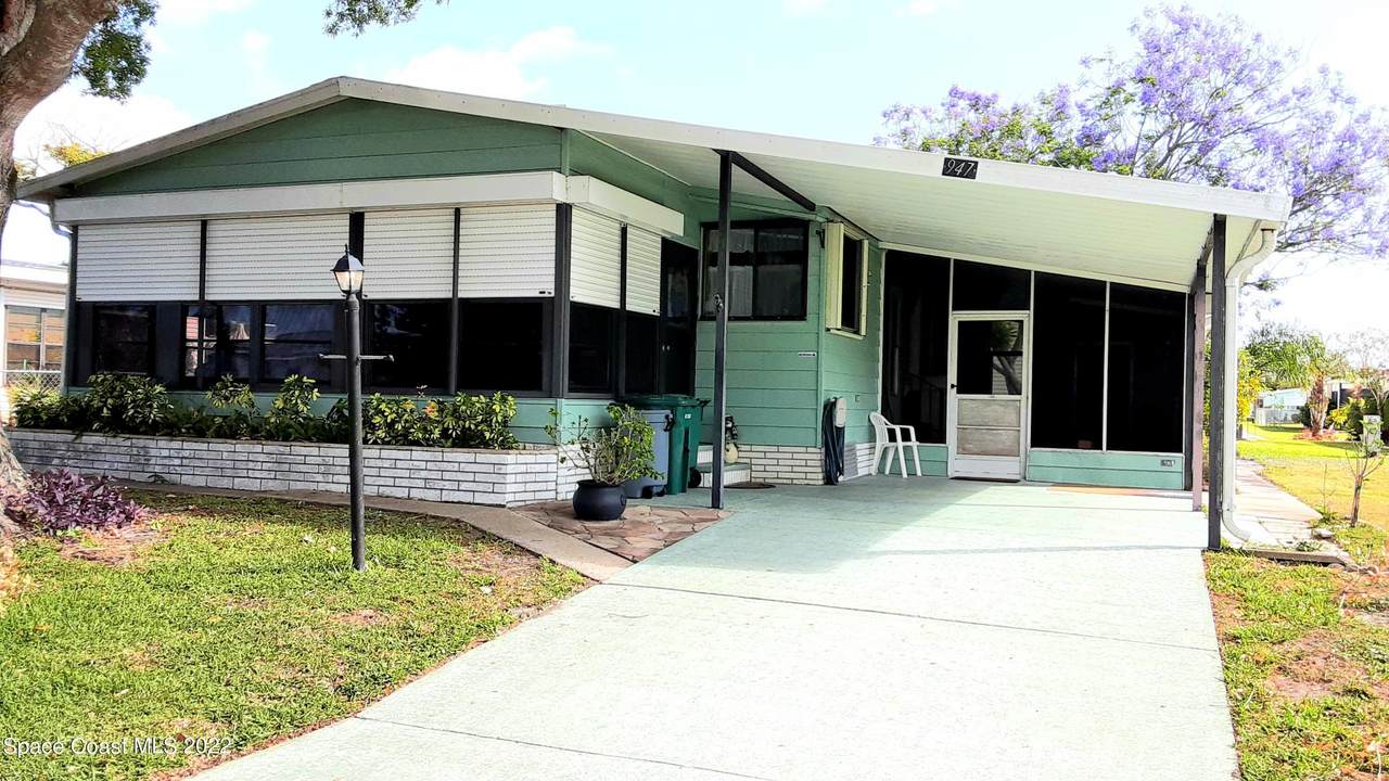 947 Periwinkle Cir Circle - Photo 1