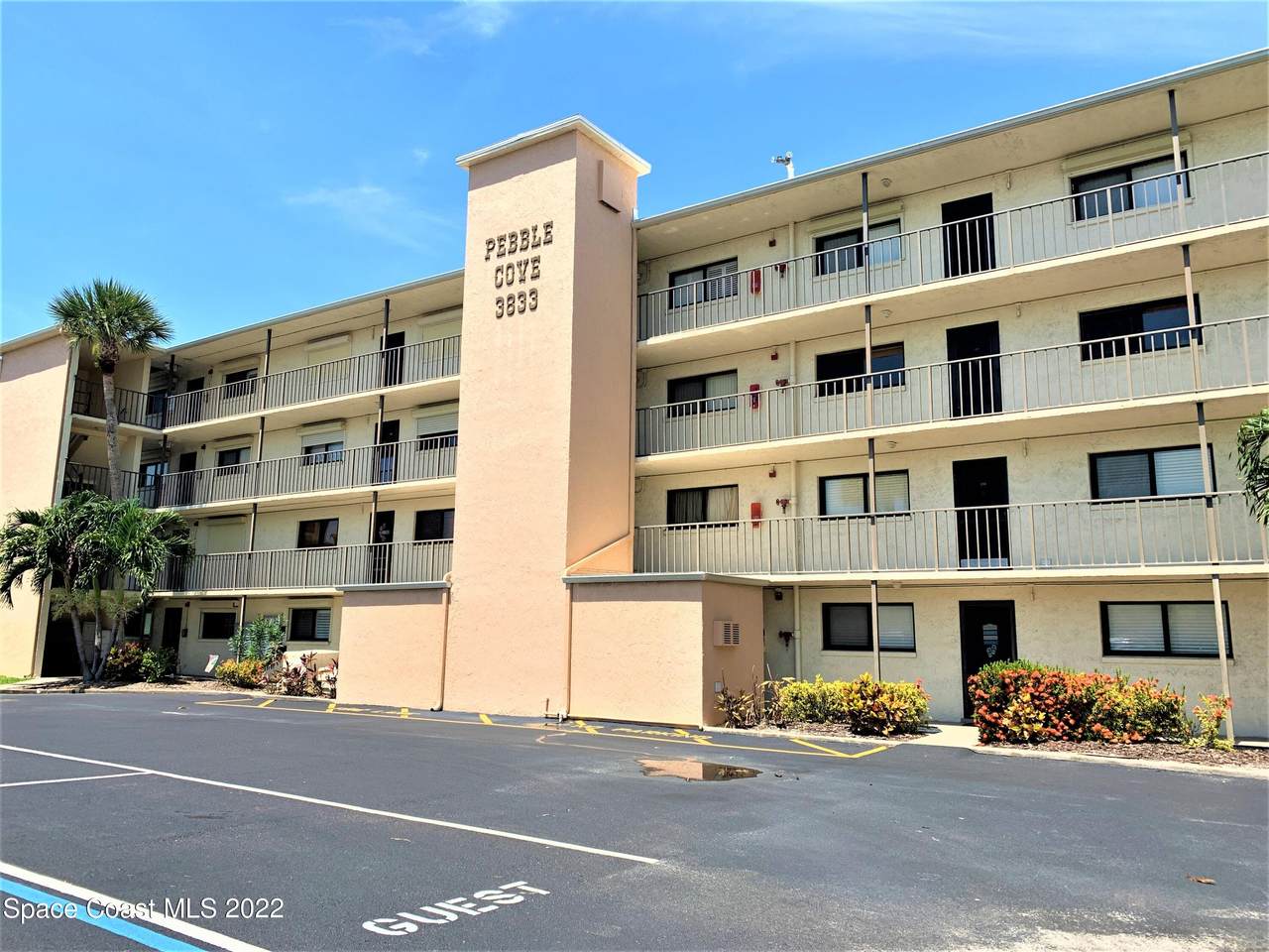 3833 Banana River Boulevard - Photo 1
