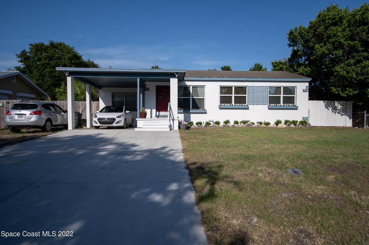 1320 Fiske Boulevard - Photo 1