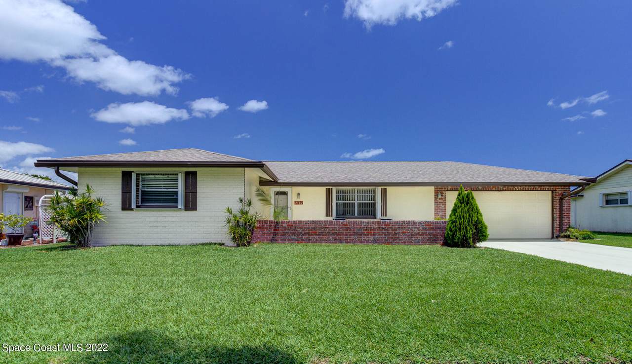 2582 Wright Avenue - Photo 1