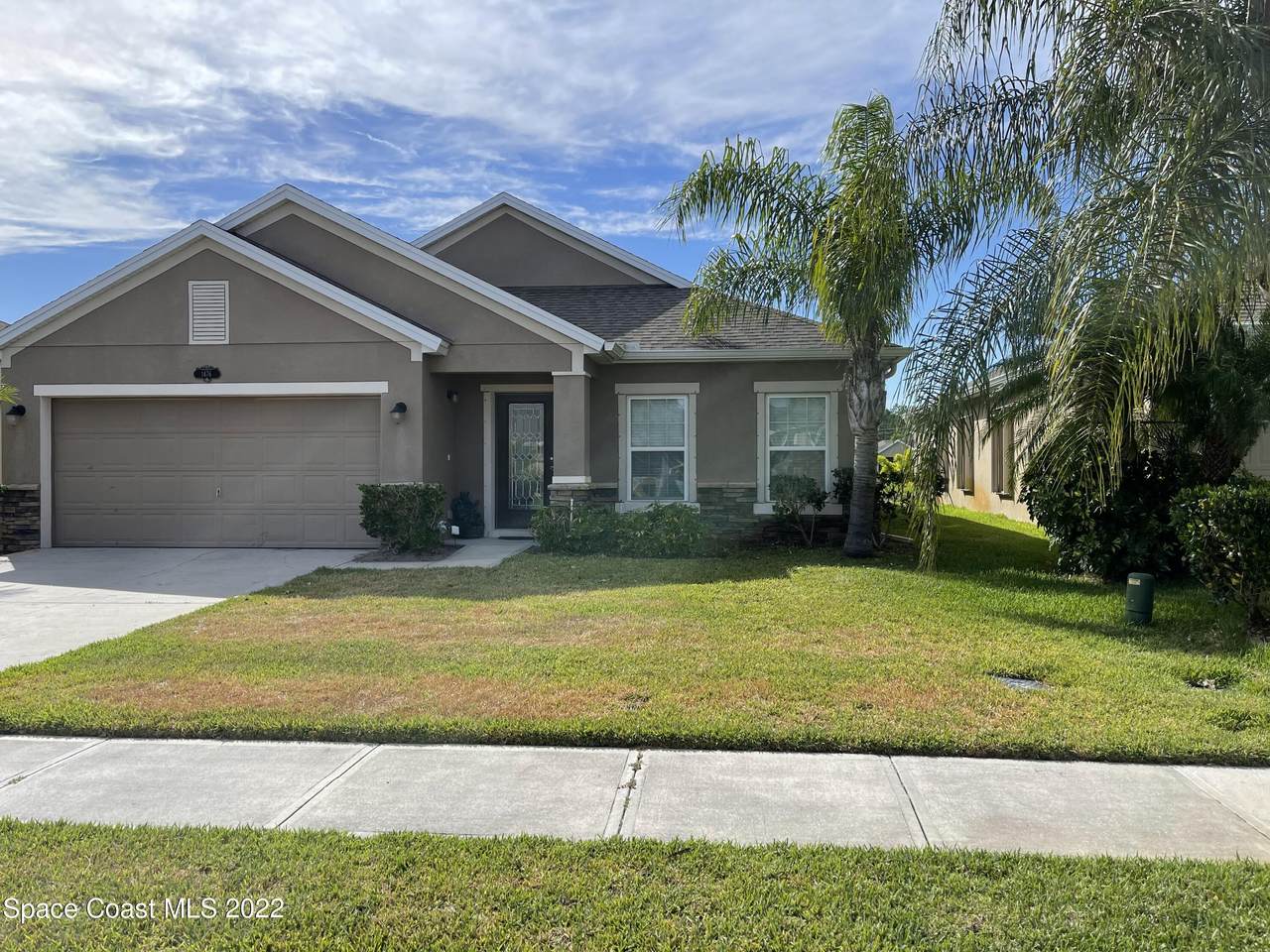 1476 Litchfield Drive - Photo 1