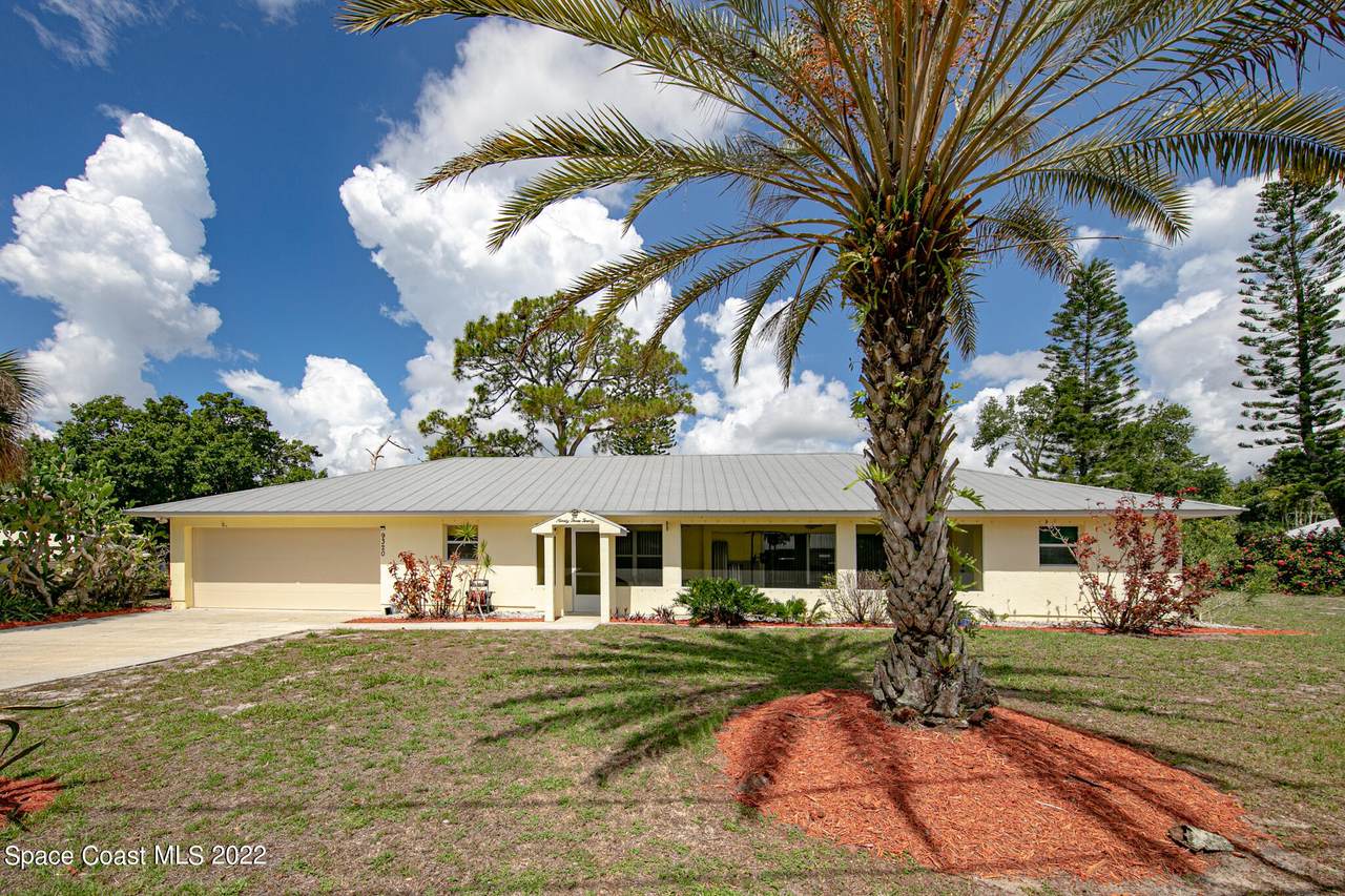 9320 Cherry Street - Photo 1