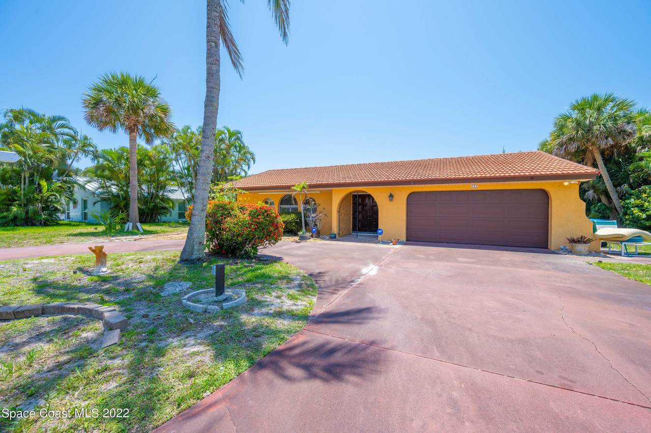 602 Mango Drive - Photo 1