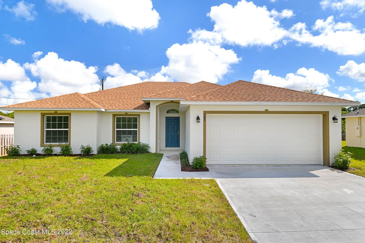 303 Cherry Tree Circle - Photo 1