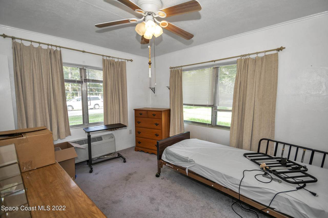 2160 Meadowlane Avenue - Photo 1