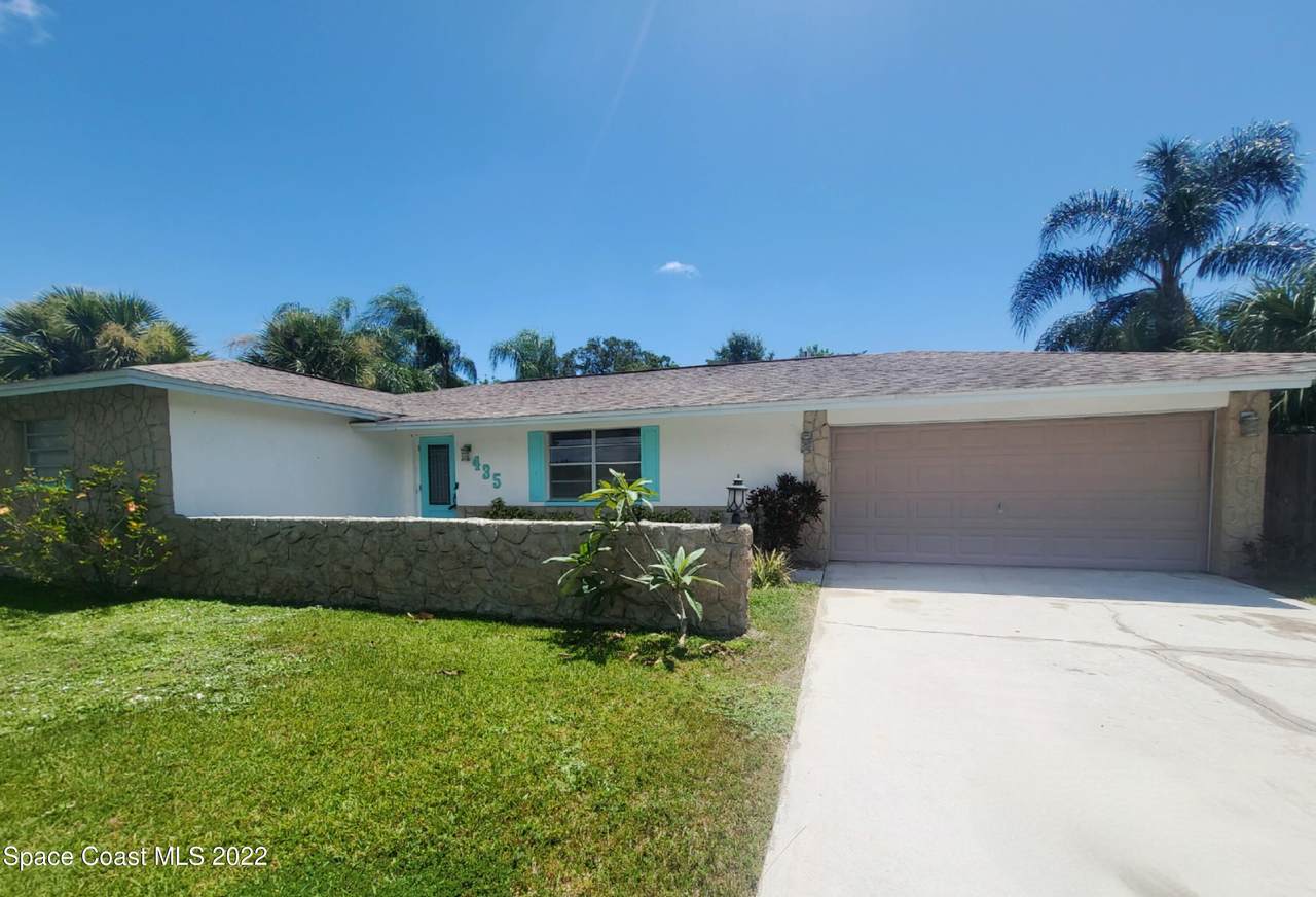 435 Wright Court - Photo 1