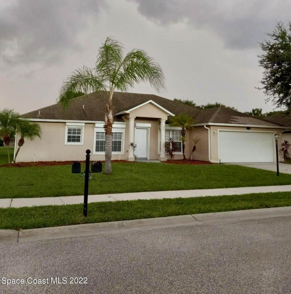 2036 Gloria Circle - Photo 1