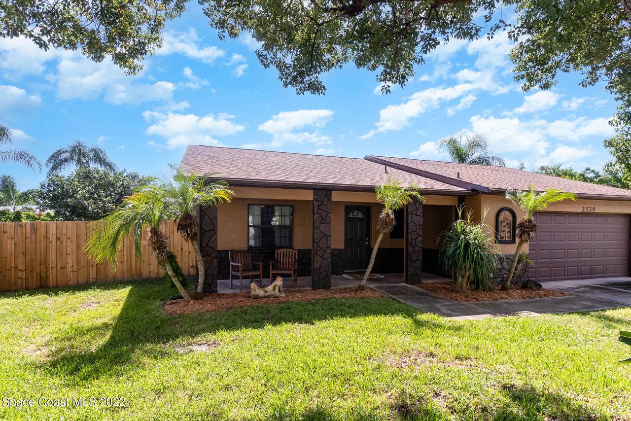 2539 Fulton Court - Photo 1