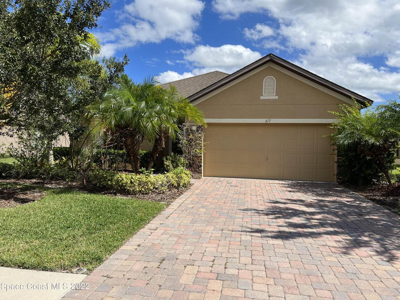 617 Dillard Drive - Photo 1