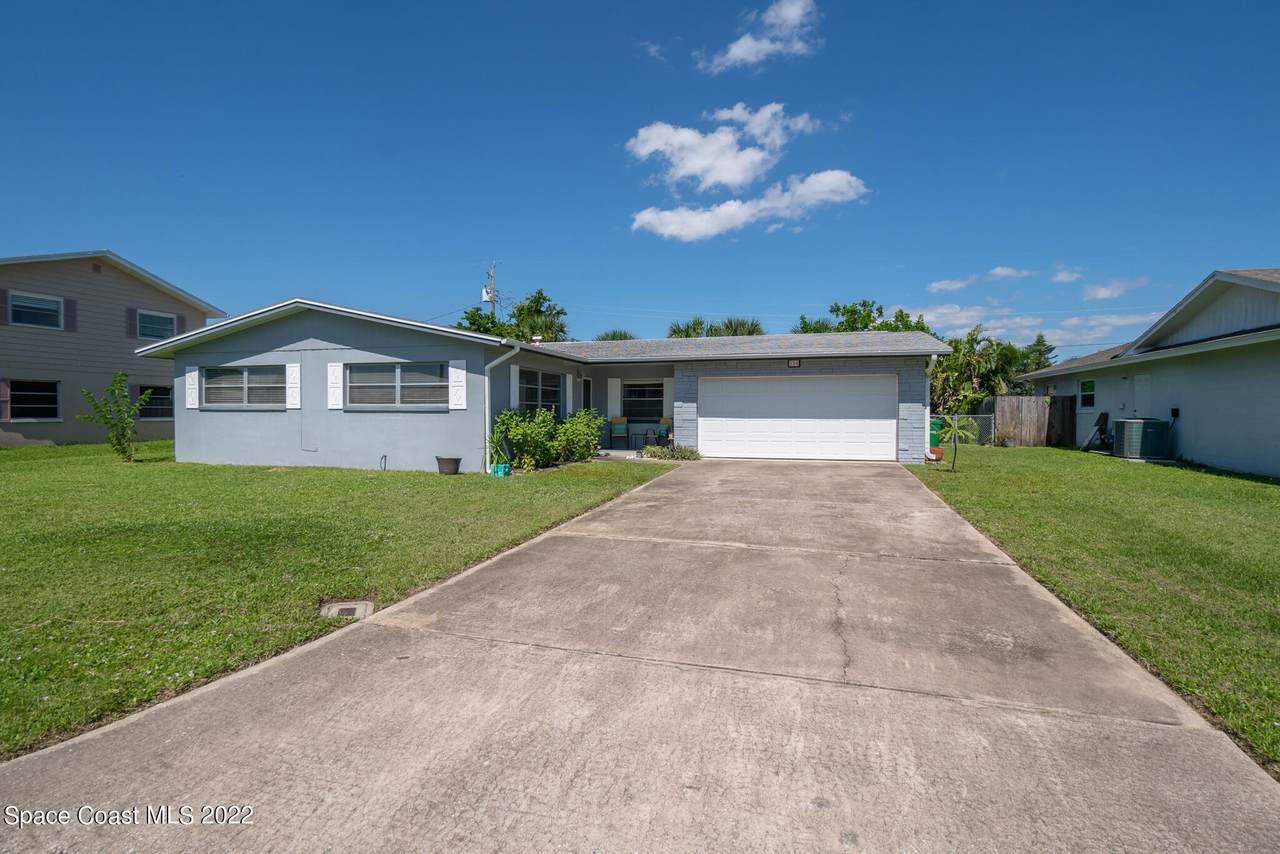 430 Patrick Avenue - Photo 1