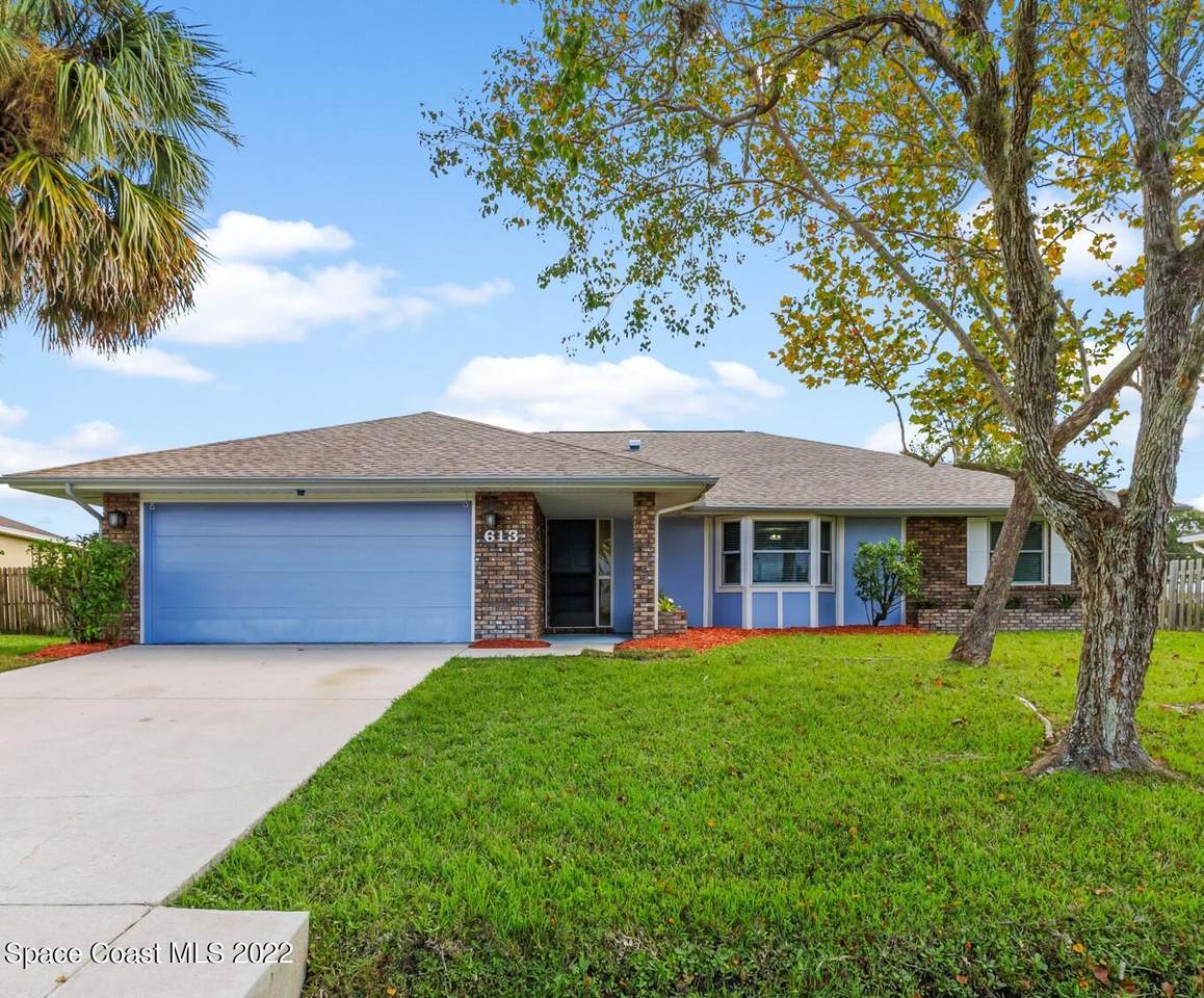 613 Rostock Circle - Photo 1
