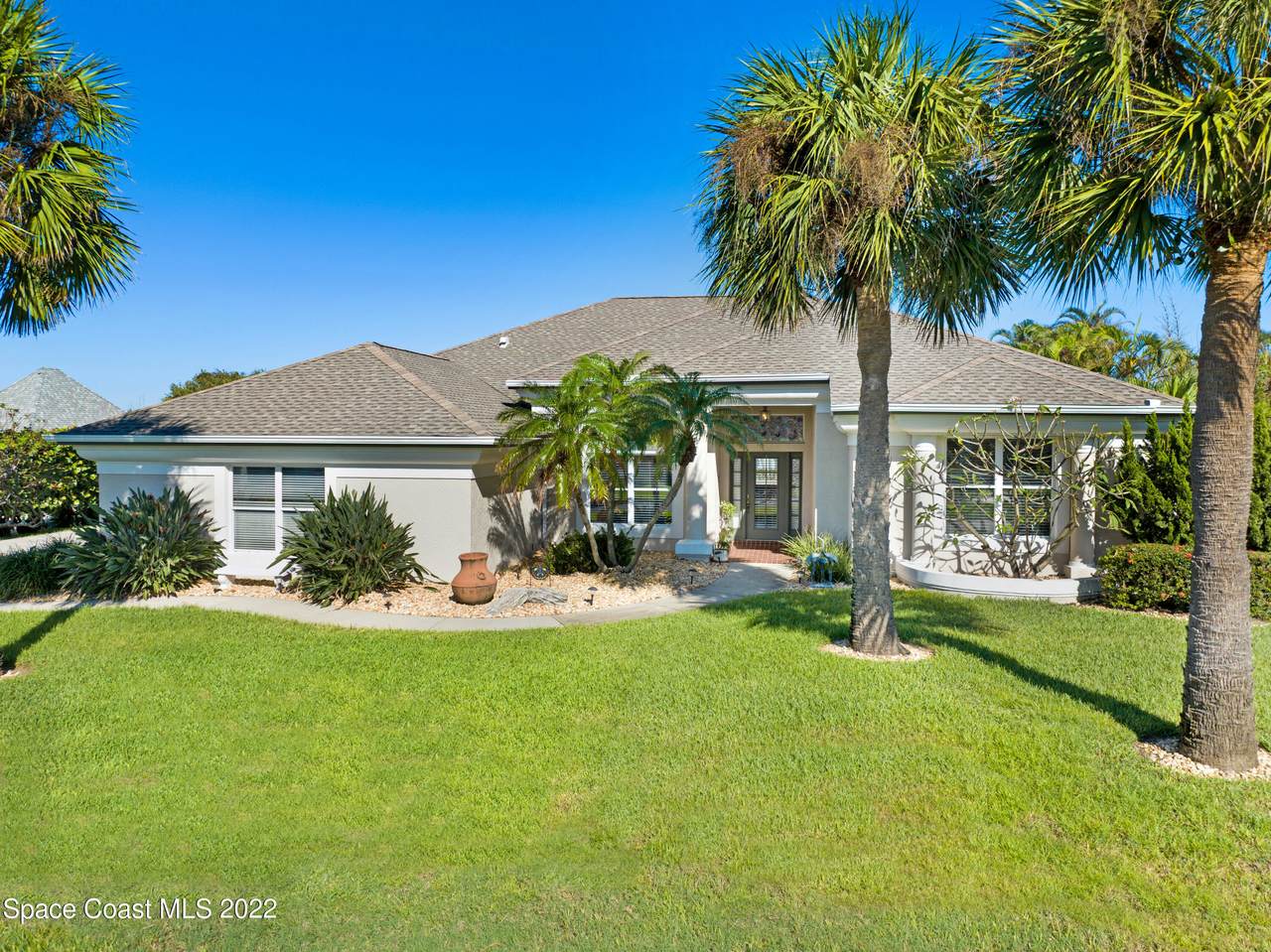 132 Indigo Cove Place - Photo 1