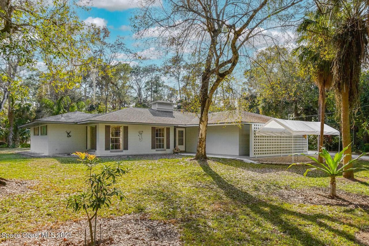 520 Platt Circle - Photo 1