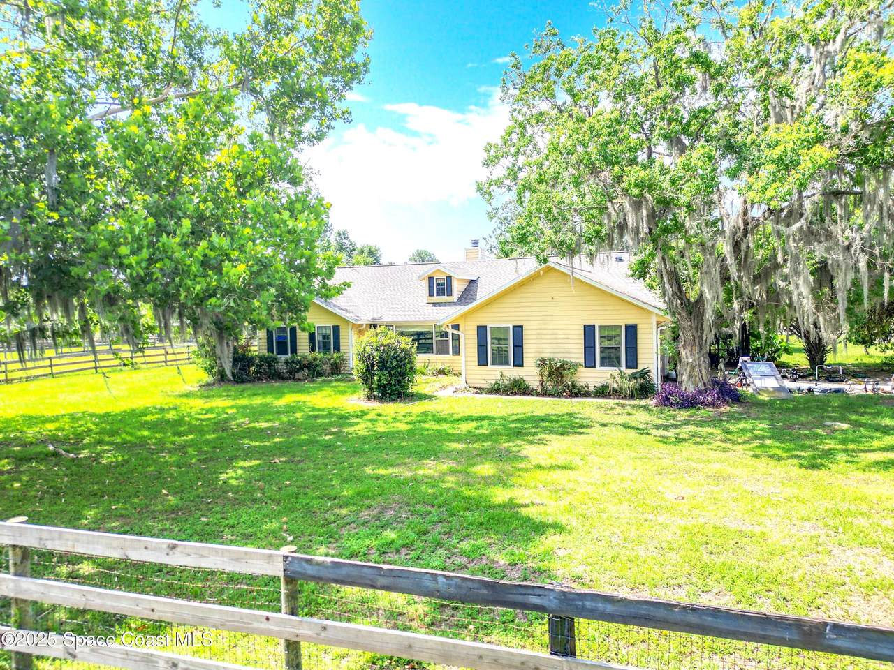 750 91st Place - Photo 1