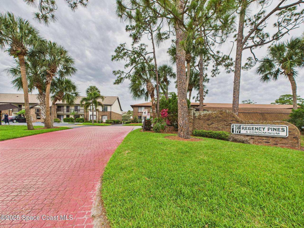 https://bt-photos.global.ssl.fastly.net/spacecoast/1280_boomver_3_1047973-2.jpg
