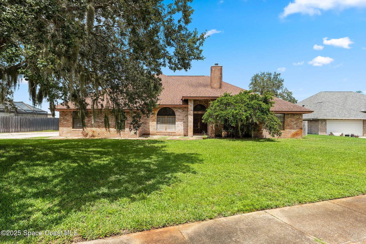 2180 Figtree Drive - Photo 1