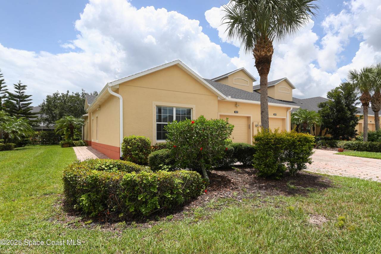 https://bt-photos.global.ssl.fastly.net/spacecoast/1280_boomver_3_1050635-2.jpg