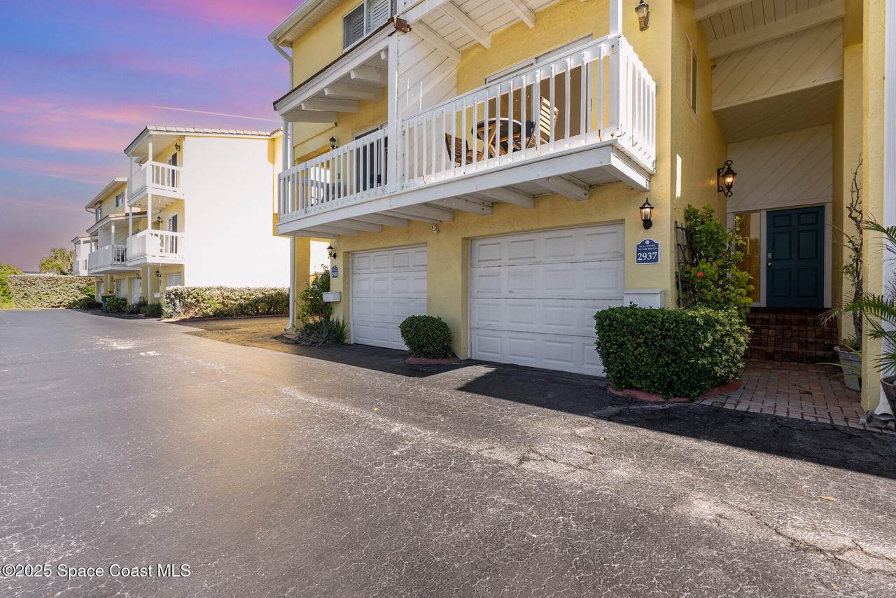 https://bt-photos.global.ssl.fastly.net/spacecoast/1280_boomver_3_1061141-2.jpg